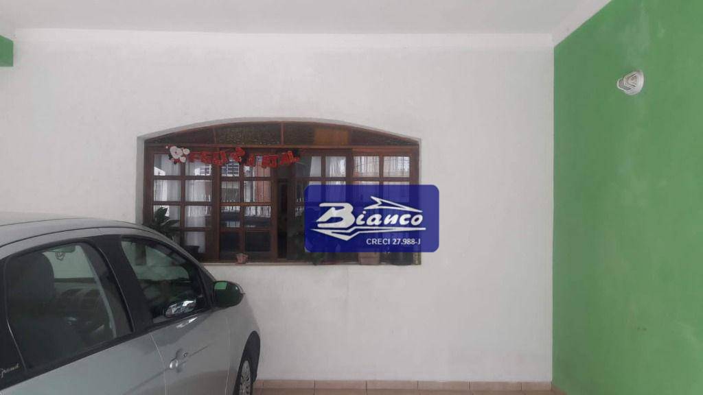 Sobrado à venda com 3 quartos, 240m² - Foto 12