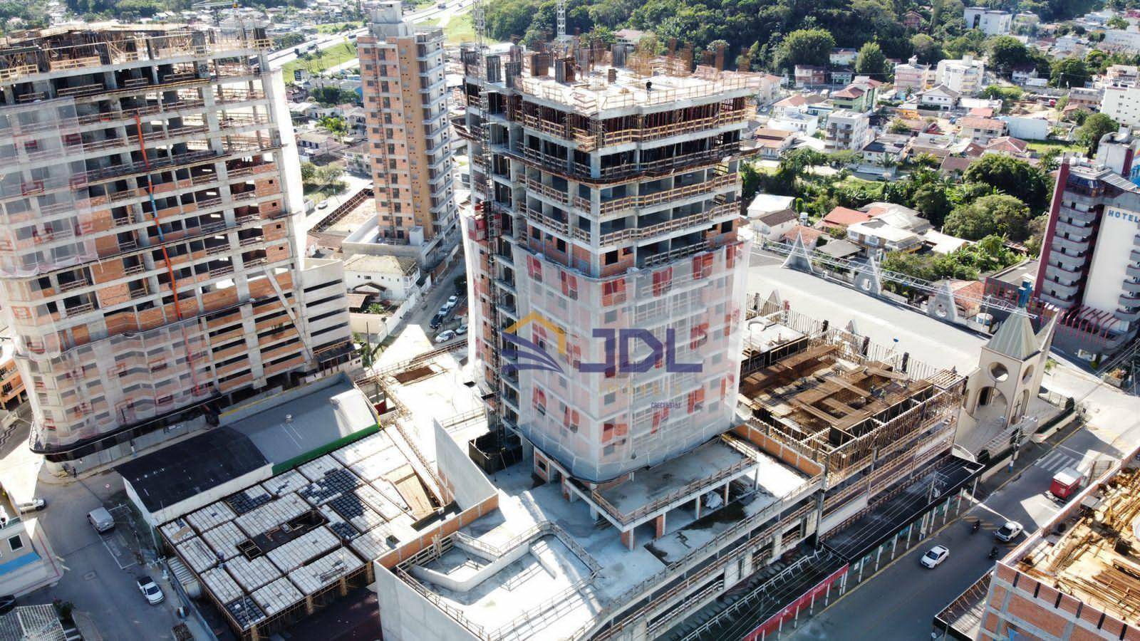 Apartamento à venda com 3 quartos, 99m² - Foto 18