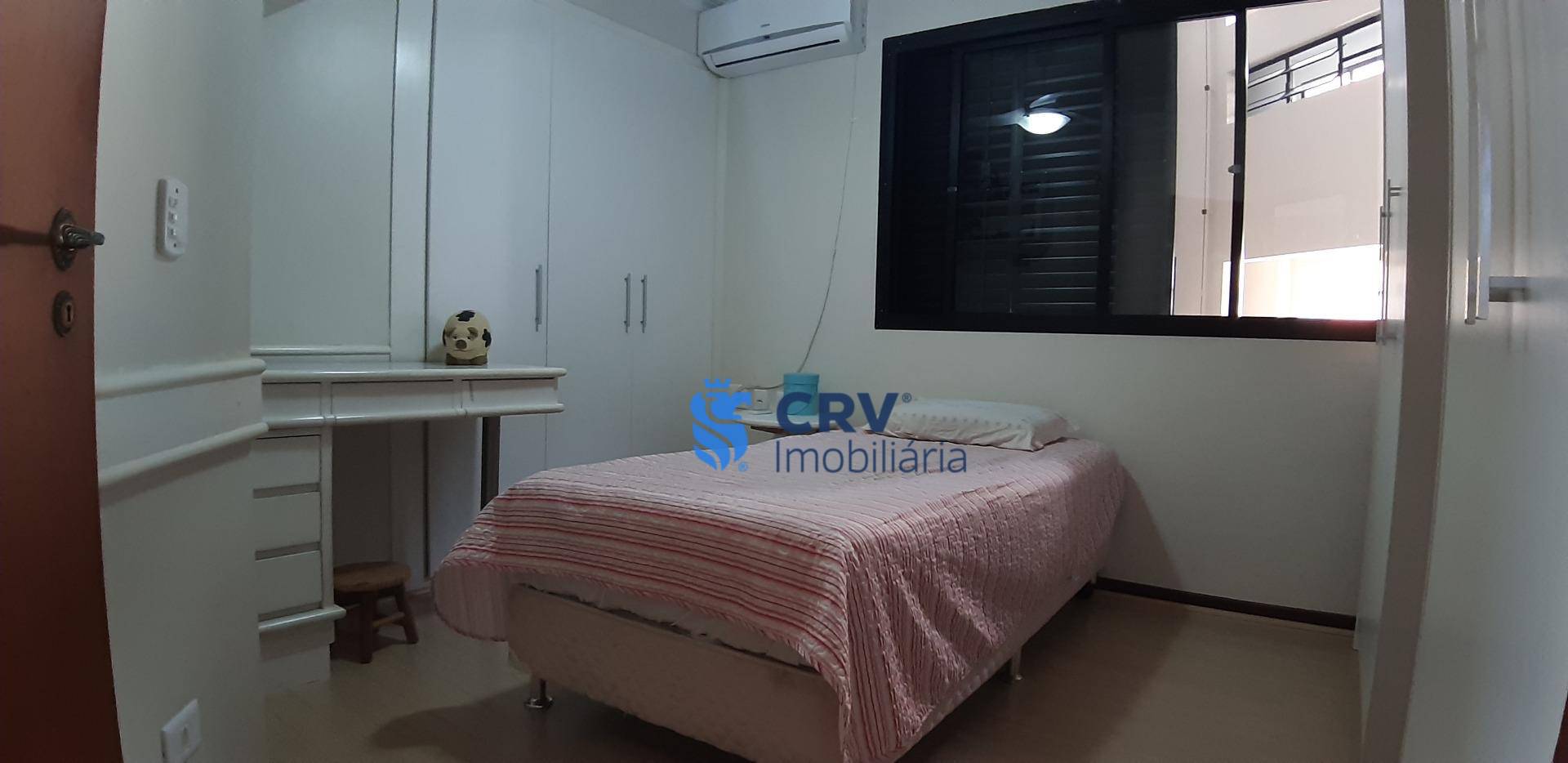 Apartamento à venda com 3 quartos, 191m² - Foto 12