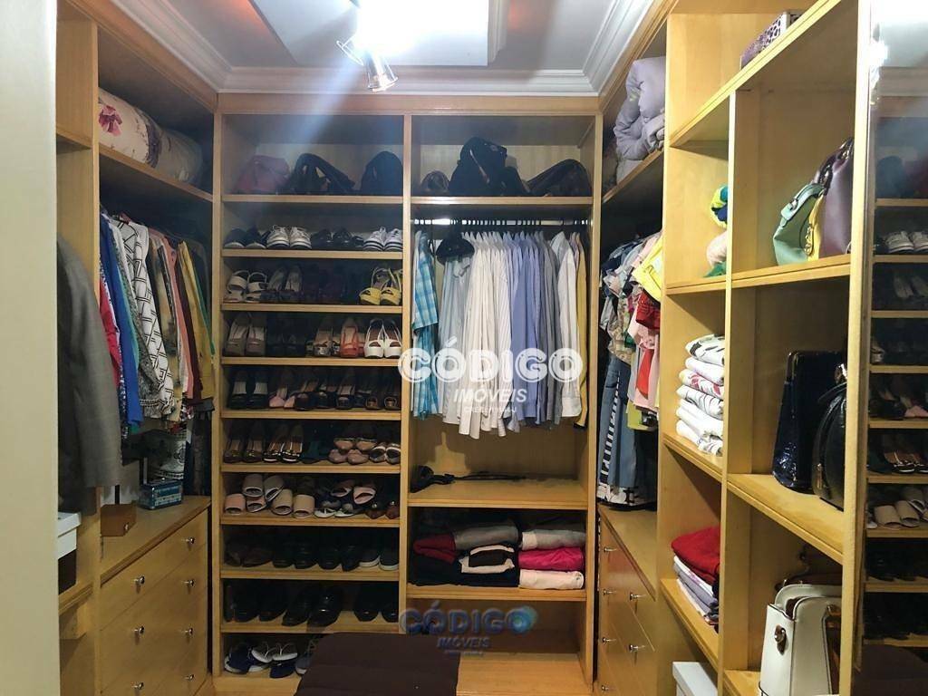 Sobrado à venda com 4 quartos, 350m² - Foto 19