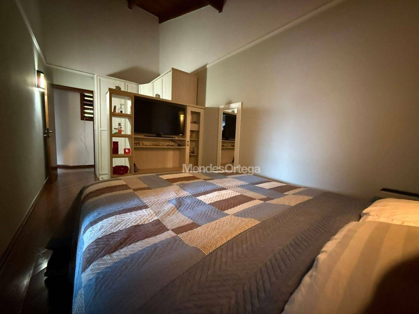Casa de Condomínio à venda com 3 quartos, 300m² - Foto 22