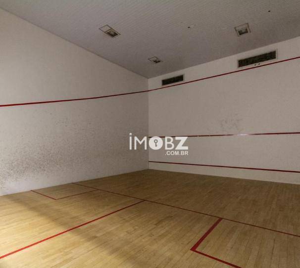 Apartamento para alugar com 4 quartos, 260m² - Foto 34
