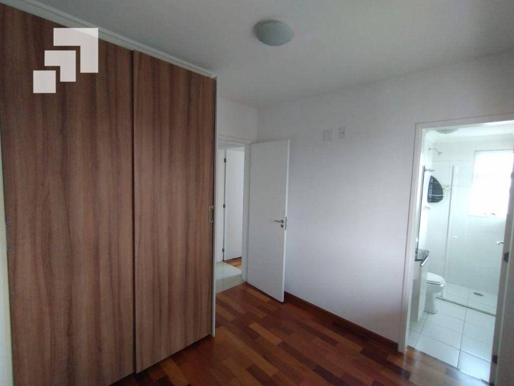 Apartamento para alugar com 3 quartos, 62m² - Foto 11