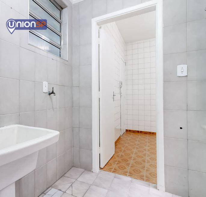 Apartamento à venda com 2 quartos, 80m² - Foto 17