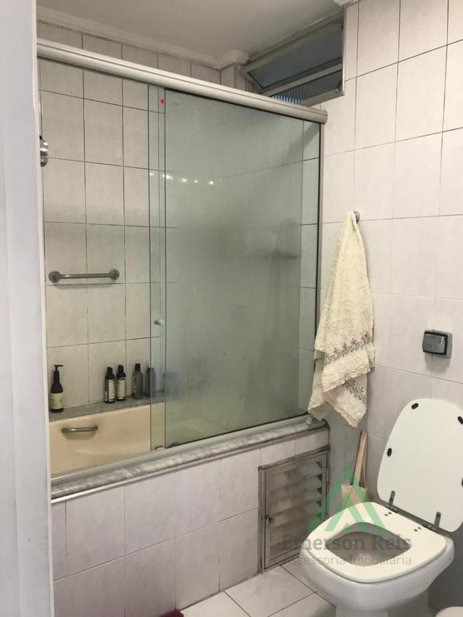 Apartamento à venda com 3 quartos, 180m² - Foto 20