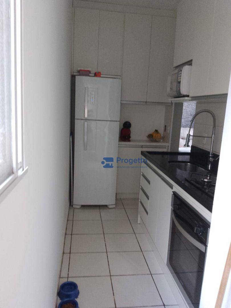 Apartamento à venda com 2 quartos, 44m² - Foto 9