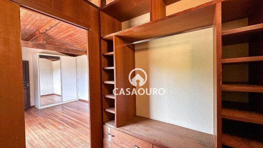 Casa de Condomínio à venda com 5 quartos, 325m² - Foto 24