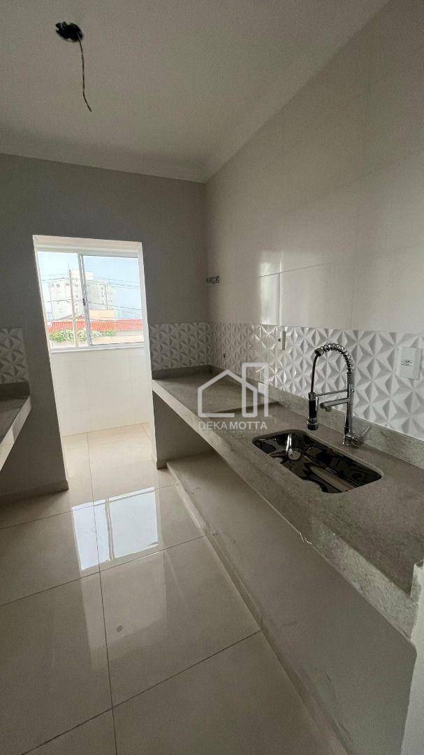 Apartamento à venda com 2 quartos, 9235m² - Foto 8