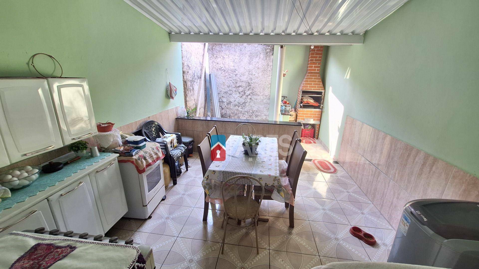 Casa à venda com 2 quartos, 65m² - Foto 5