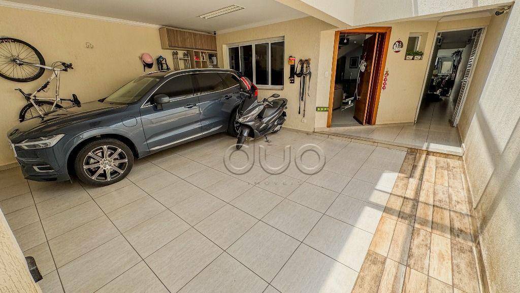 Casa, 3 quartos, 211 m² - Foto 2