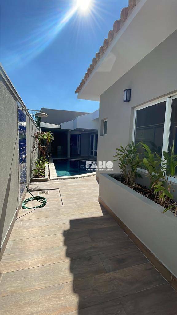 Casa de Condomínio à venda com 3 quartos, 238m² - Foto 9