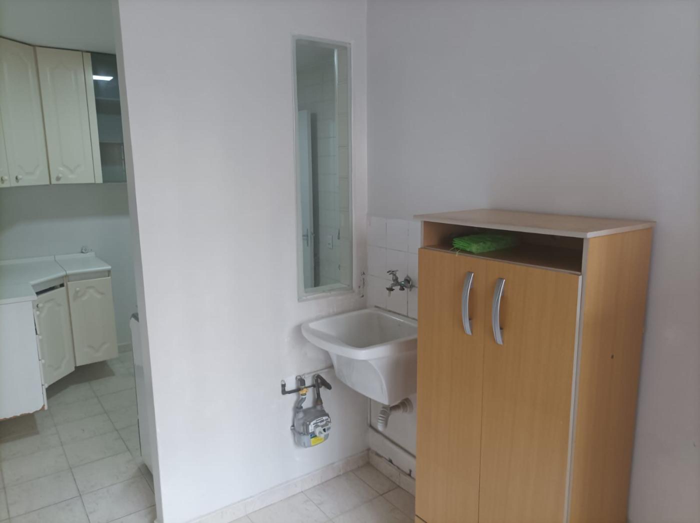 Apartamento à venda com 2 quartos, 62m² - Foto 5