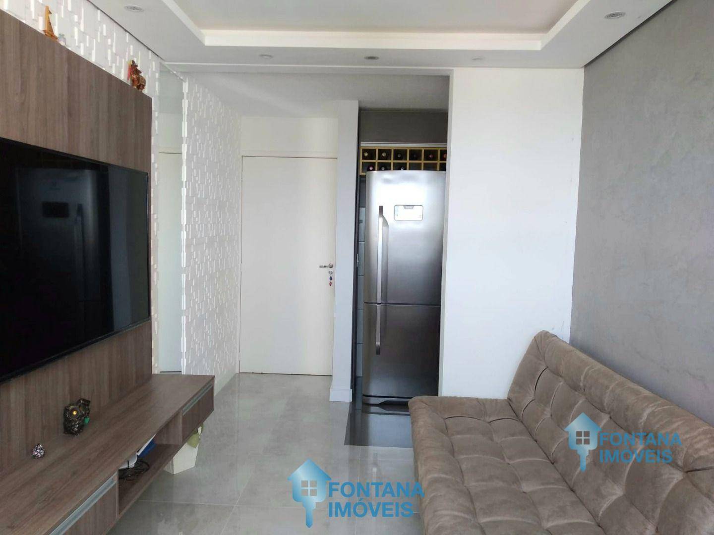 Apartamento à venda com 2 quartos, 45m² - Foto 5