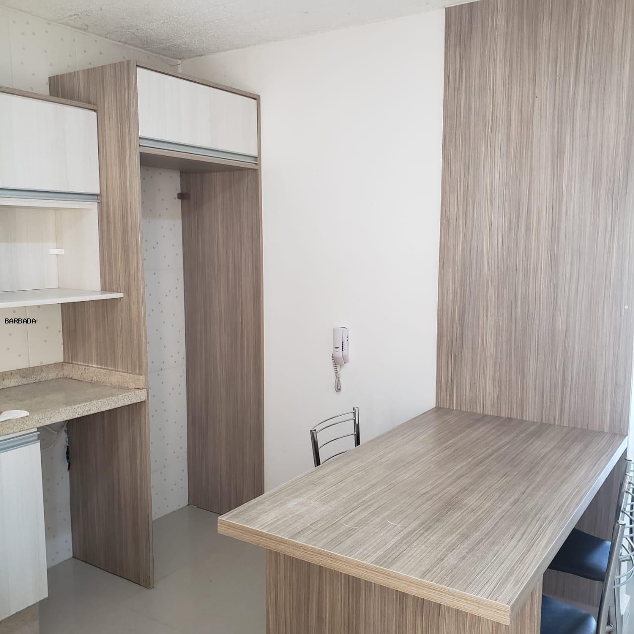 Casa à venda com 2 quartos, 65m² - Foto 8