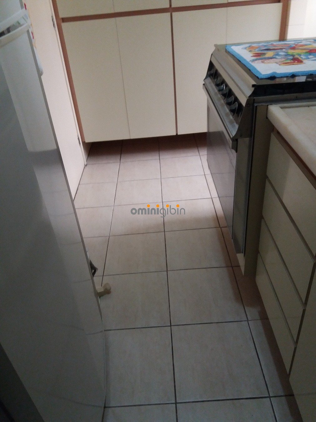 Apartamento à venda com 3 quartos, 90m² - Foto 1