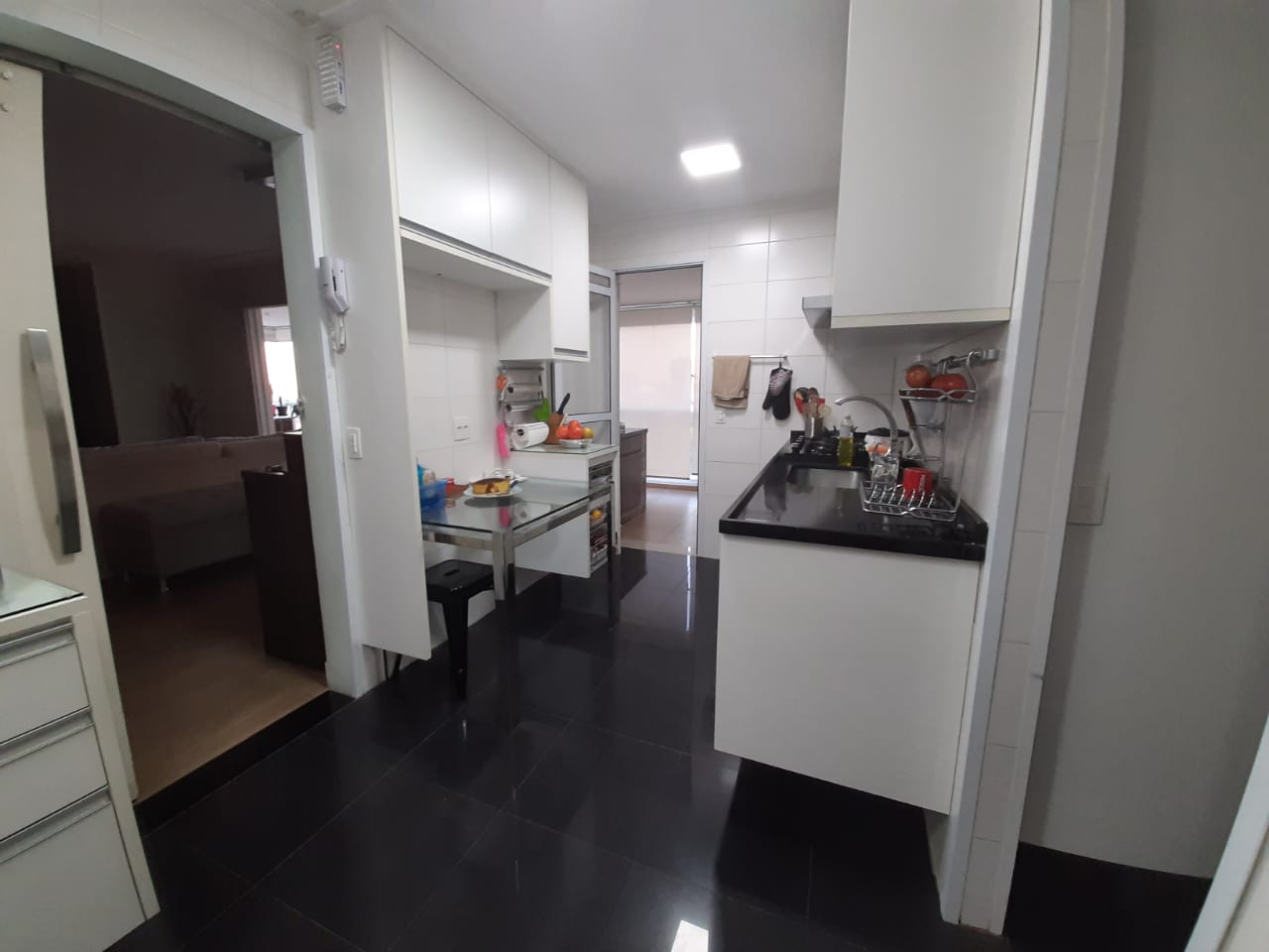 Apartamento à venda com 3 quartos, 127m² - Foto 10