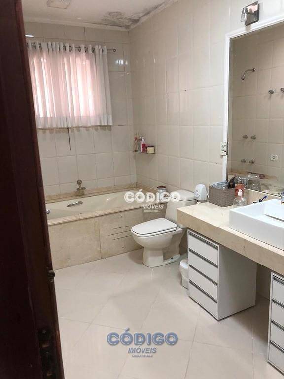 Casa à venda com 4 quartos, 420m² - Foto 23