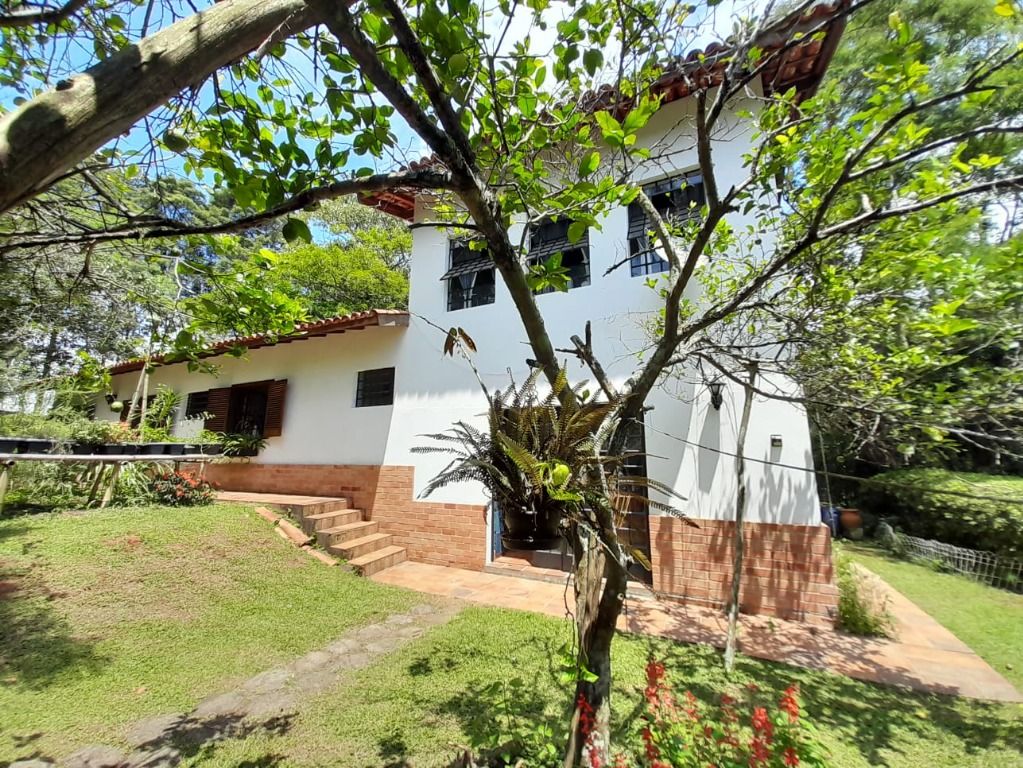 Casa de Condomínio à venda com 3 quartos, 280m² - Foto 1