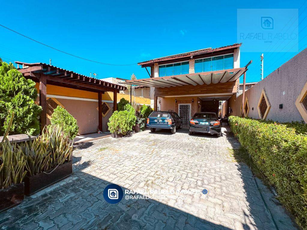 Casa, 5 quartos, 328 m² - Foto 1