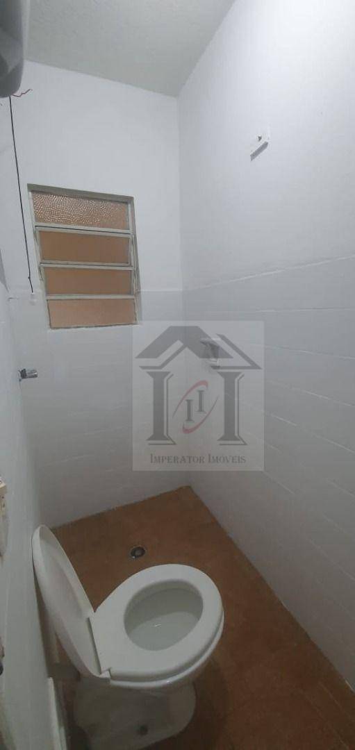 Casa para alugar com 1 quarto, 50m² - Foto 5