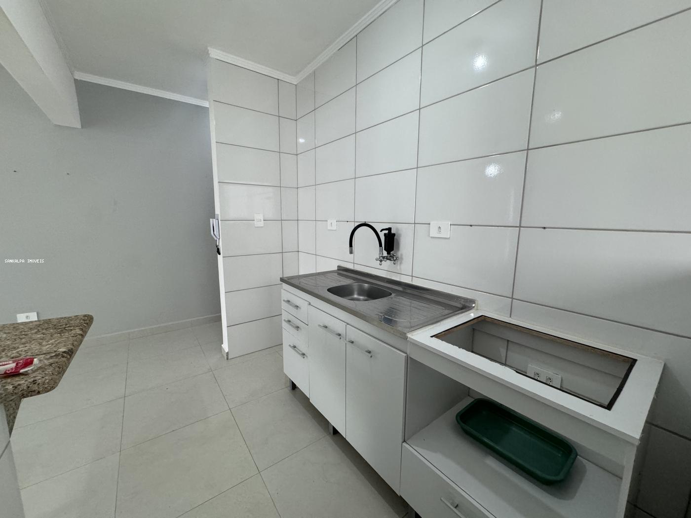 Apartamento à venda com 1 quarto, 42m² - Foto 9