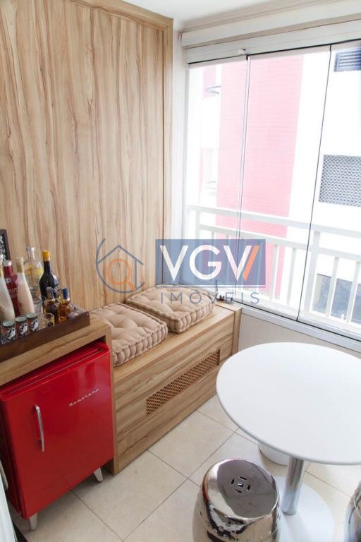 Apartamento à venda com 3 quartos, 96m² - Foto 9