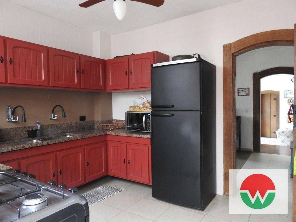 Casa à venda com 7 quartos, 436m² - Foto 16