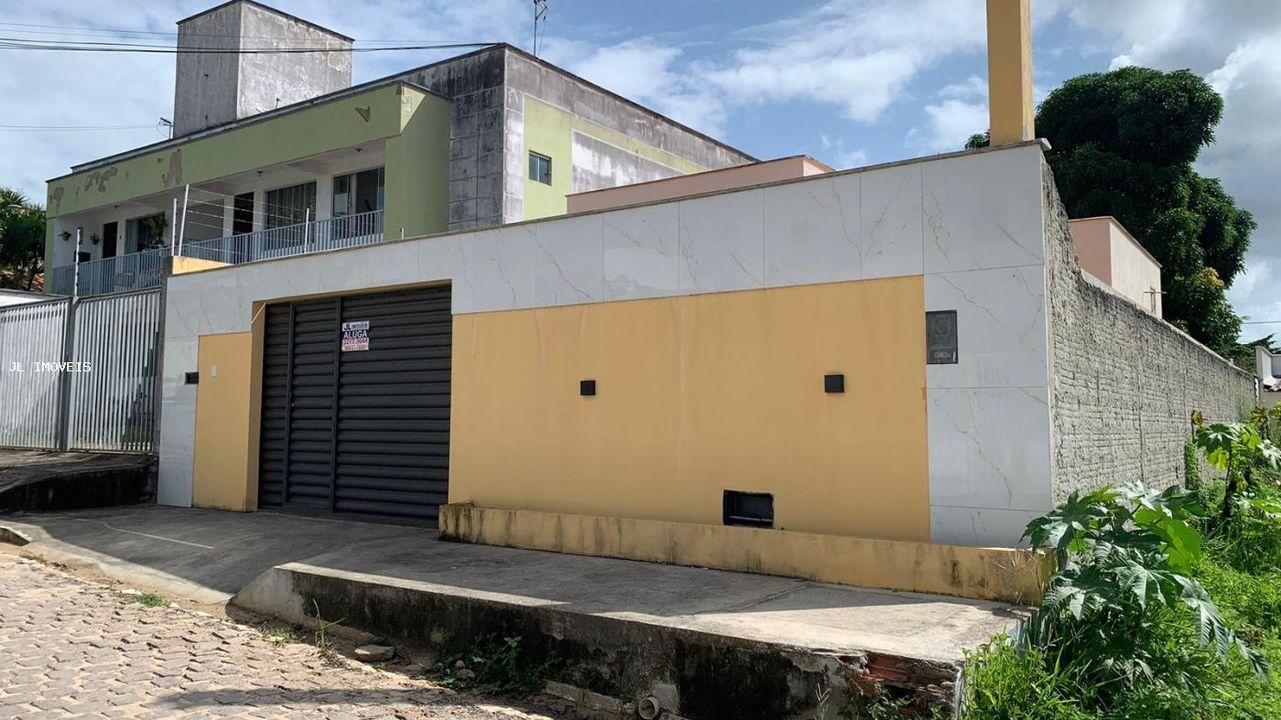 Casa à venda com 2 quartos, 180m² - Foto 2