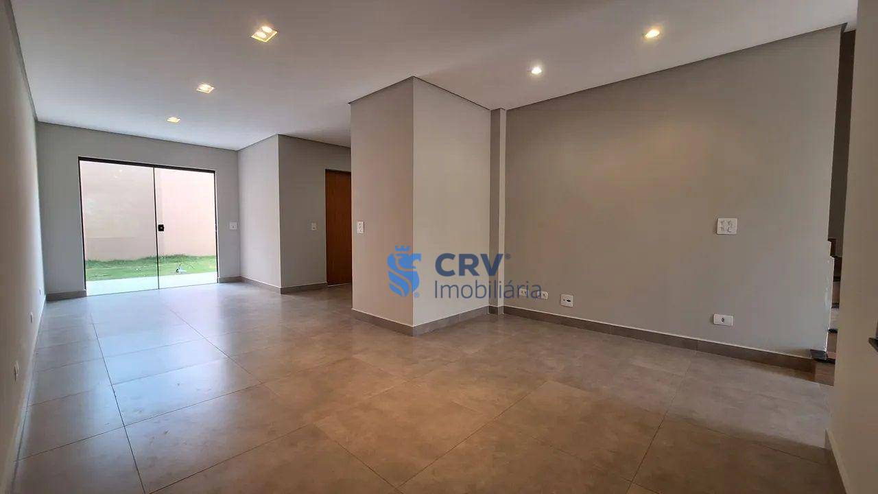 Sobrado à venda com 3 quartos, 117m² - Foto 2