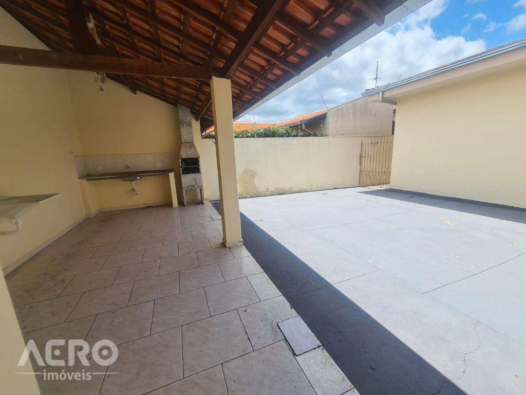 Casa à venda com 3 quartos, 170m² - Foto 23