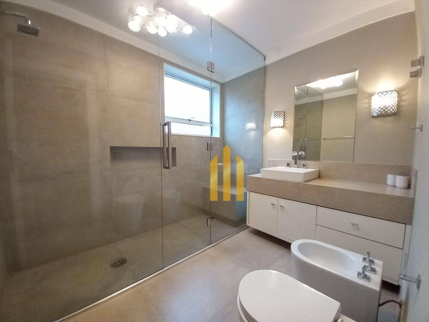 Apartamento à venda e aluguel com 3 quartos, 250m² - Foto 25