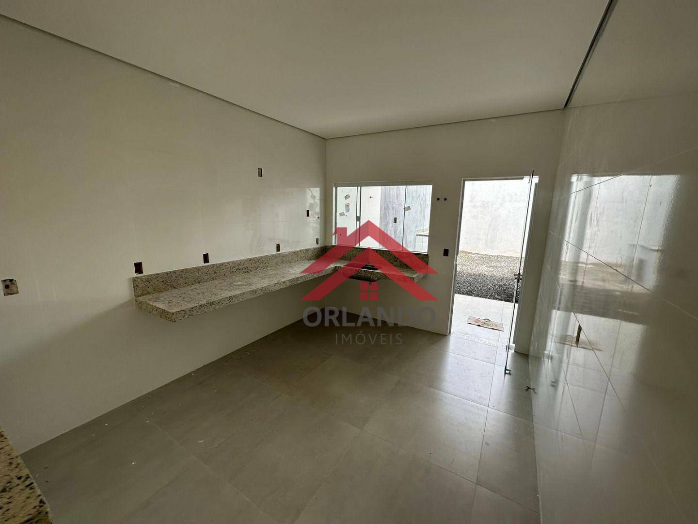 Casa à venda com 3 quartos, 132m² - Foto 4