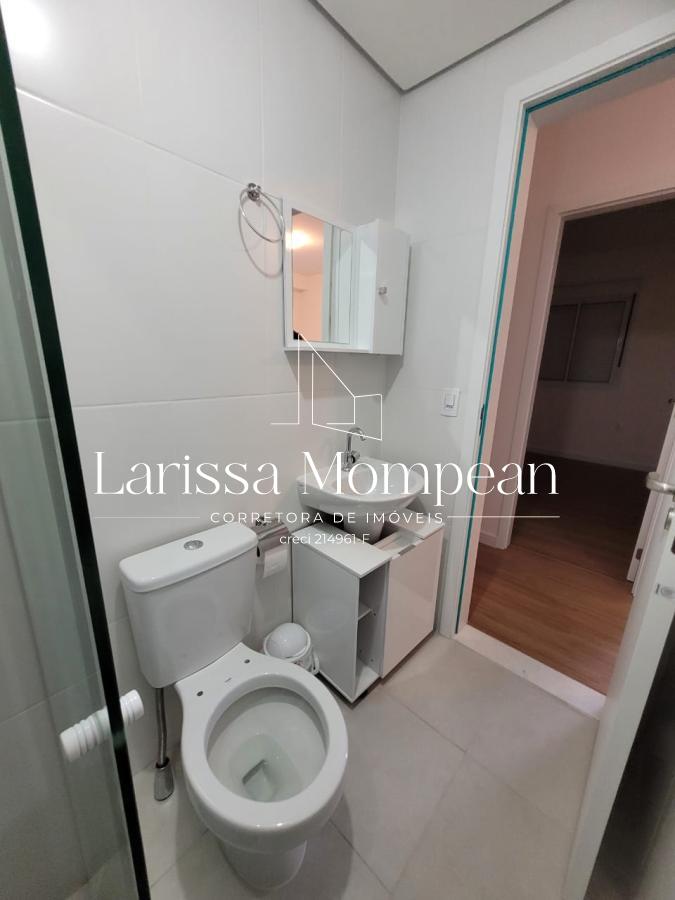 Apartamento para alugar com 2 quartos, 68m² - Foto 9