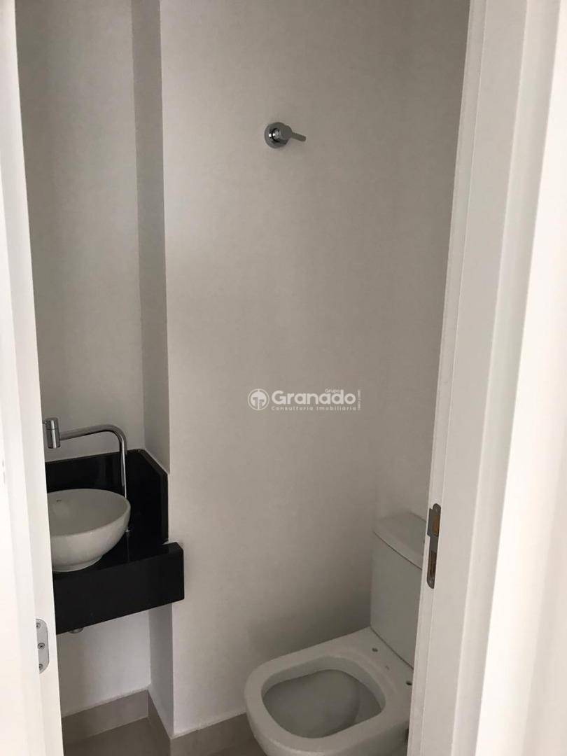 Apartamento à venda com 1 quarto, 60m² - Foto 9