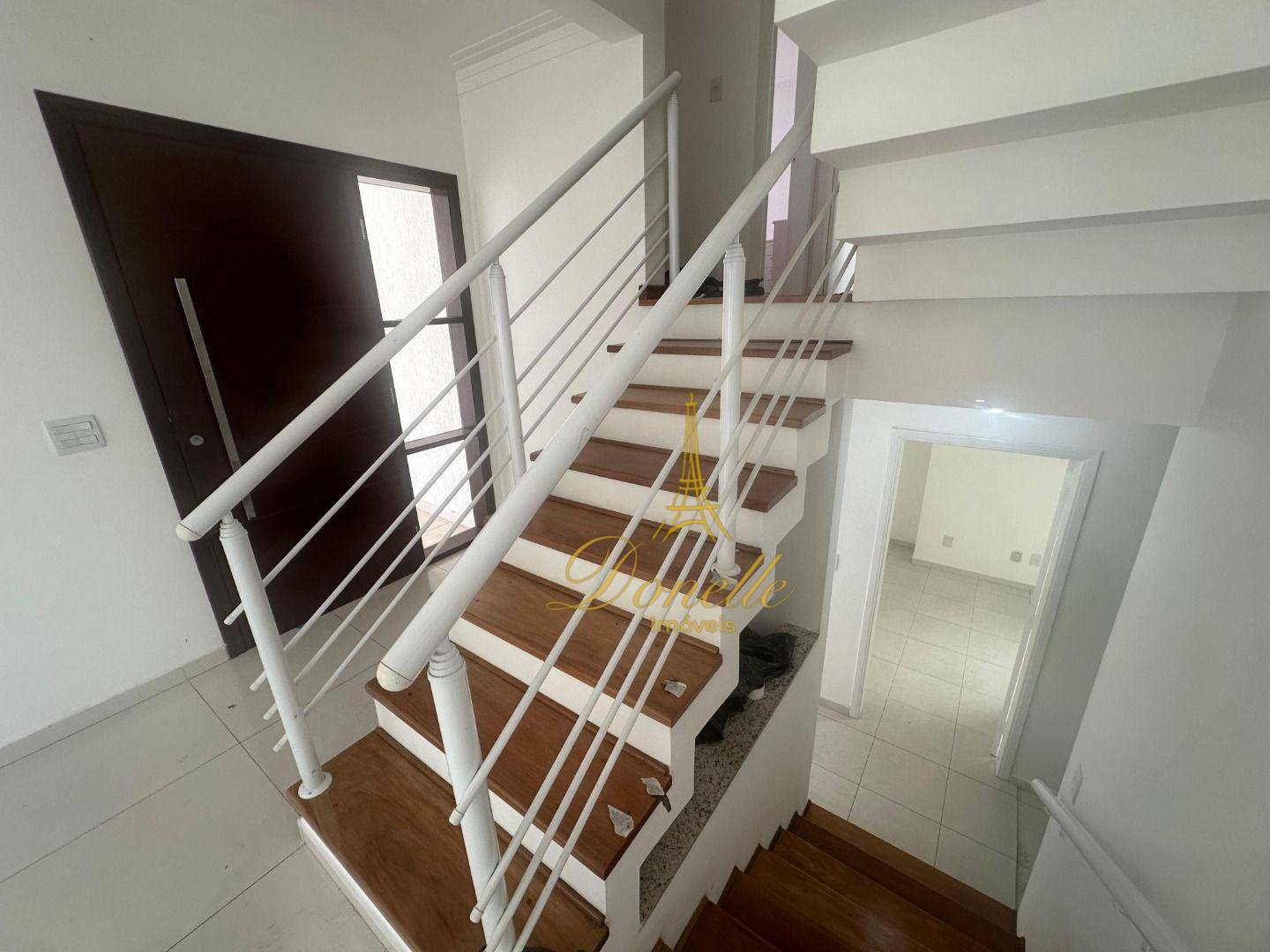 Sobrado para alugar com 4 quartos, 250m² - Foto 42