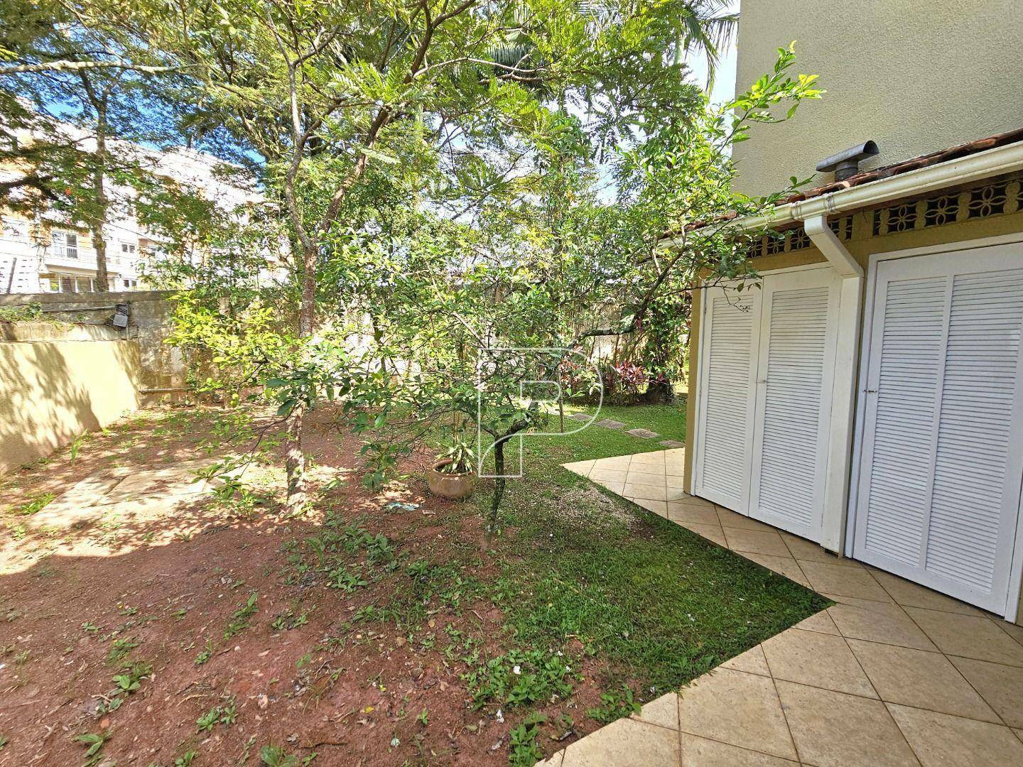 Casa de Condomínio à venda com 3 quartos, 206m² - Foto 34