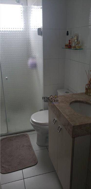 Apartamento à venda com 3 quartos, 74m² - Foto 29