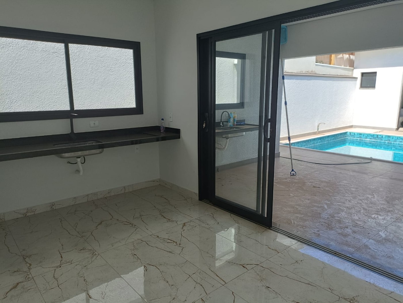 Casa de Condomínio à venda com 3 quartos, 160m² - Foto 6