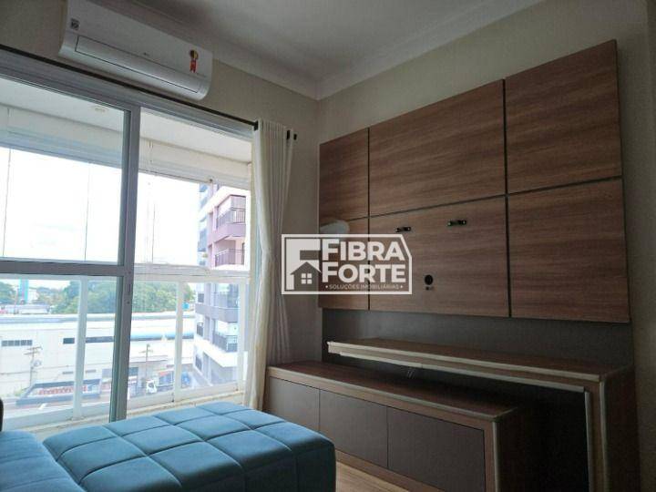 Apartamento à venda com 2 quartos, 62m² - Foto 7