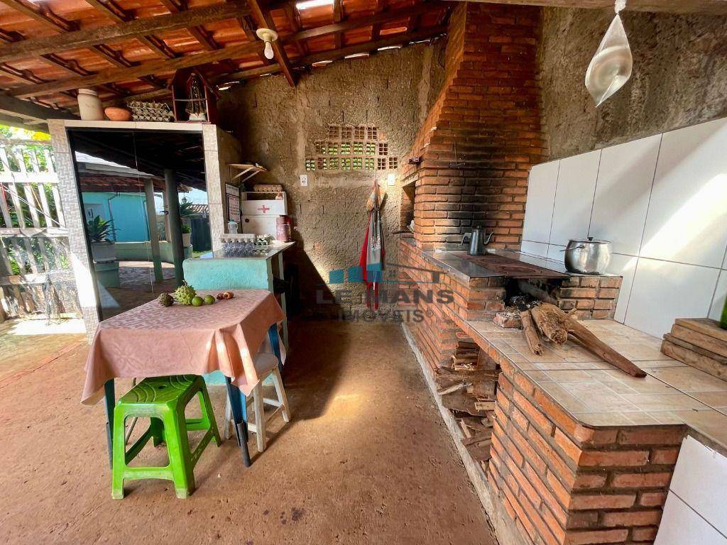 Chácara à venda com 3 quartos, 196m² - Foto 40