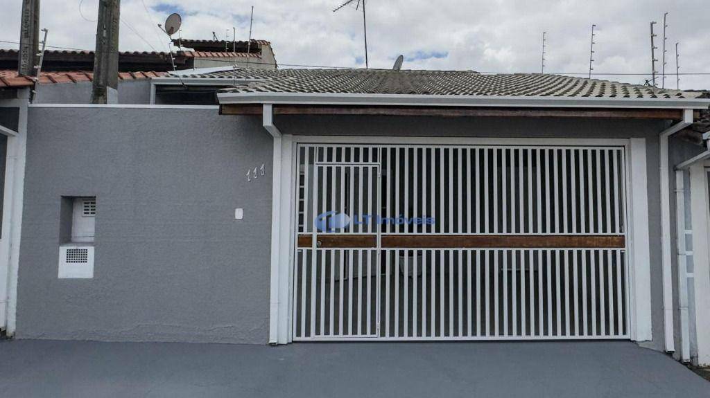 Casa para alugar com 3 quartos, 121m² - Foto 1