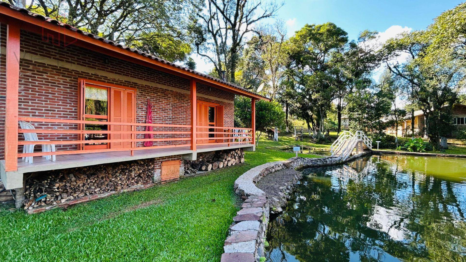 Pousada-Chalé à venda com 20 quartos, 829m² - Foto 1