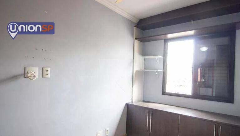 Apartamento à venda com 2 quartos, 65m² - Foto 12