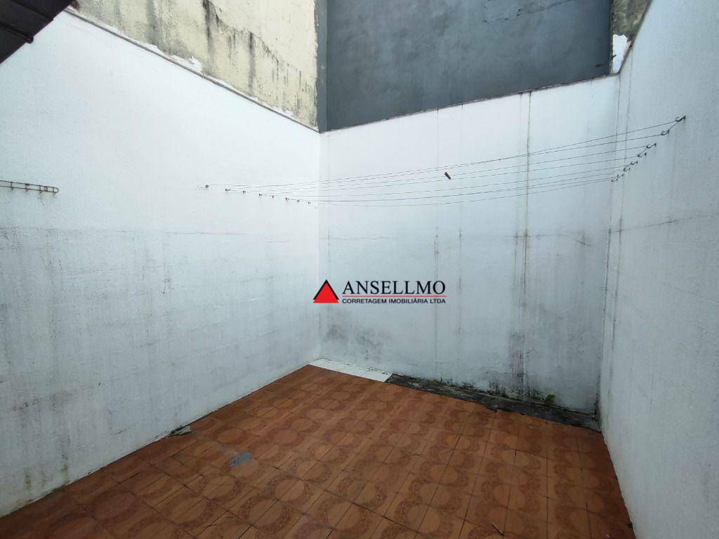 Sobrado para alugar com 2 quartos, 109m² - Foto 11
