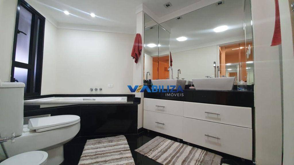 Apartamento à venda com 4 quartos, 240m² - Foto 27