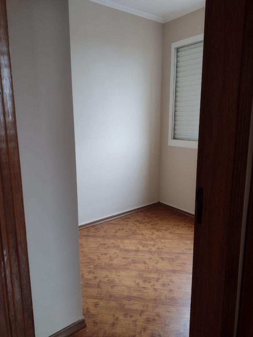 Apartamento à venda com 3 quartos, 65m² - Foto 21