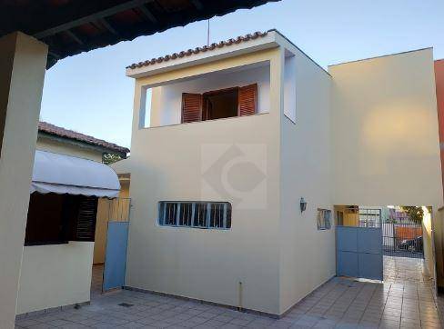 Casa à venda com 3 quartos, 272m² - Foto 11