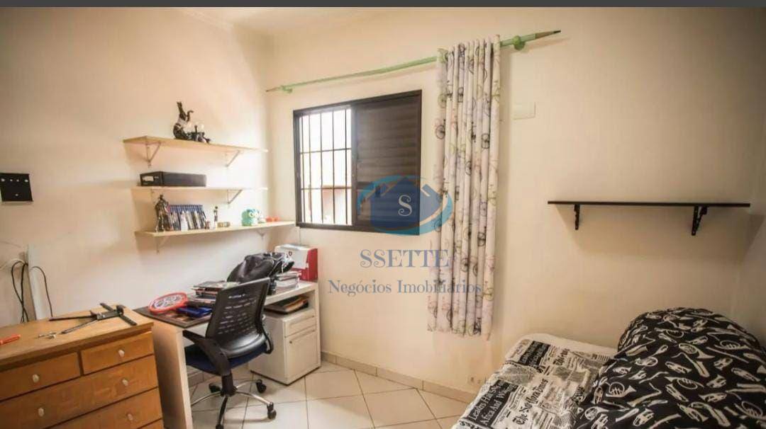 Sobrado à venda com 3 quartos, 200m² - Foto 19