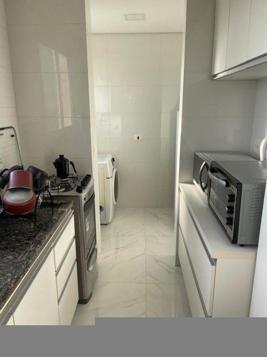 Apartamento à venda com 2 quartos, 68m² - Foto 6