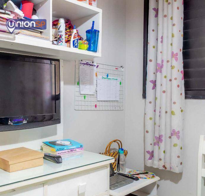 Apartamento à venda com 3 quartos, 75m² - Foto 11